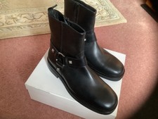 Mens NEW Indiana Leather Boots Size 10 Russell and Bromley