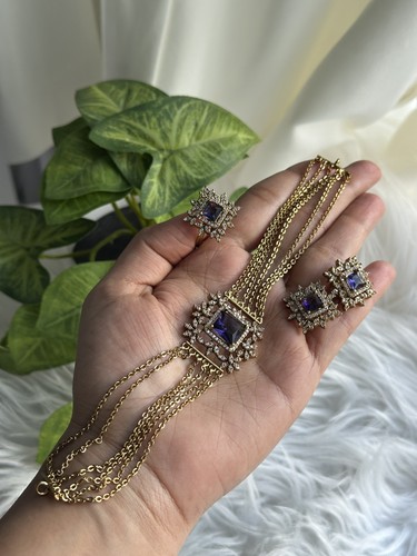 Vintage style purple statement - vintage,