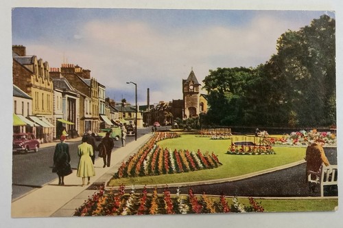 Bank street gardens - bank,