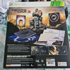 Xbox 360 Gears of War 3 Epic Edition Marcus Fenix Statue Medal sealed Artbook 