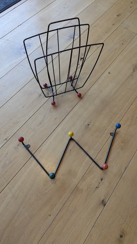 Vintage retro magazine - retro, rack