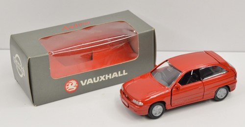 Boxed model vauxhall opel - 1/43,