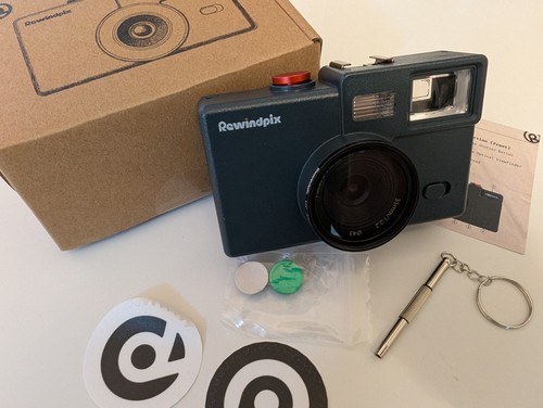 Rewindpix digital camera - rewindpix,