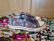 Cath Kidston Ditsy Floral Print Lace Up Trainers/Canvas Shoes Size 4