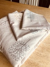 Dunelm duvet cover and pillow case pair  UK super king  size beautiful