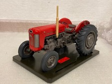 1/16 scale Tractoys Massey
