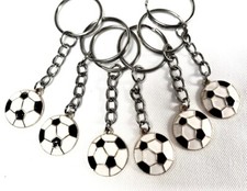 6  FOOTBALL KEYRINGS PARTY BAG FILLERS BOY KEYRINGS  LUCKY DIPS PRIZES TOMBOLA