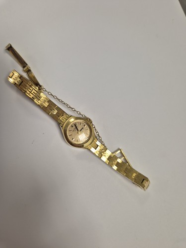 Vintage waltham jewels - 17,