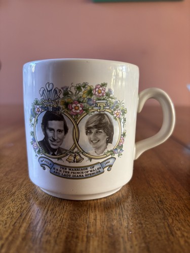 Vintage ceramic mug royal - ceramic,