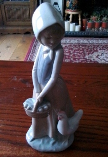Nao lladro figurine - figurine, of