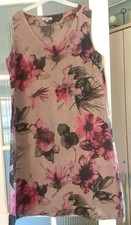 ITALIAN DRESS SIZE LARGE 100%