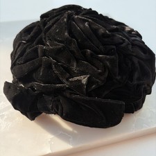 1960s Vintage Velvet Hat Small