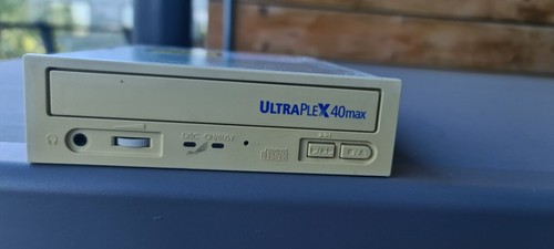 Plextor 40tsi rom drive - cd-rom,