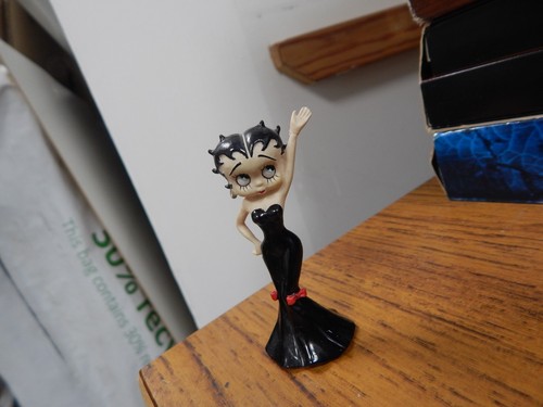 Betty boop collectable mini - betty,