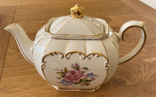 Sadler cube tea pot 2097 - sadler,