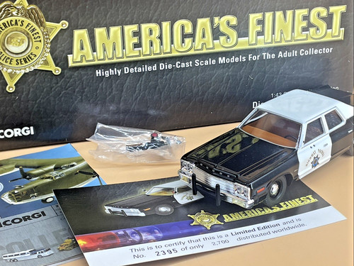 Corgi us06005 dodge monaco - dodge,