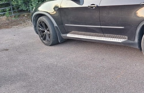 Bmw e70 side steps - e70,