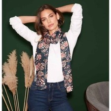 Avon Satin Look Paisley Scarf