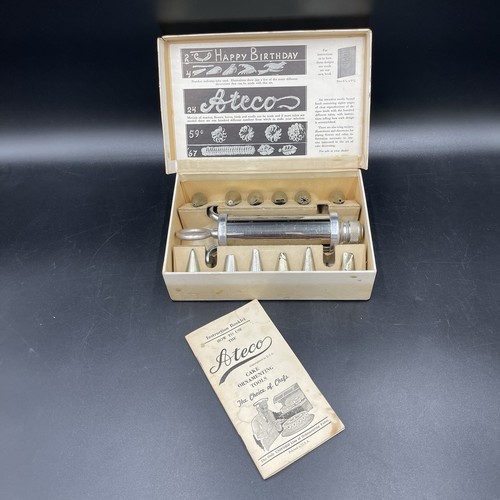 Vintage aetco 556 cake - 556,