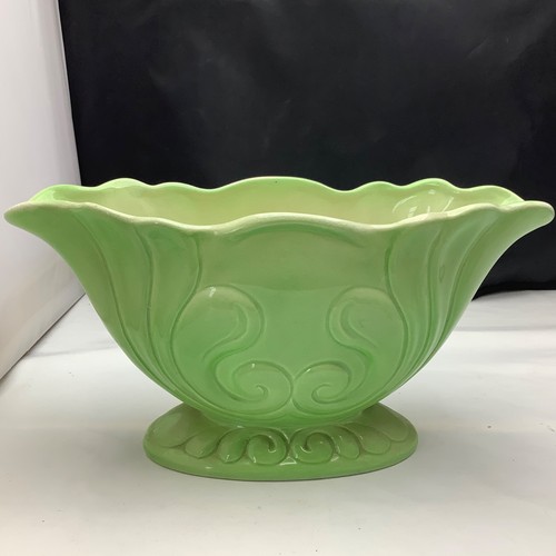 Maling green lustreware - maling, shell