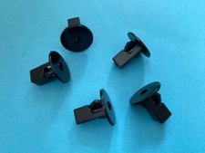 VOLVO SCREW MOUNTING GROMMET WHEEL ARCH INNER WING BUMPER TRIMS