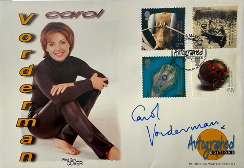 Carol vorderman hand signed - carol,