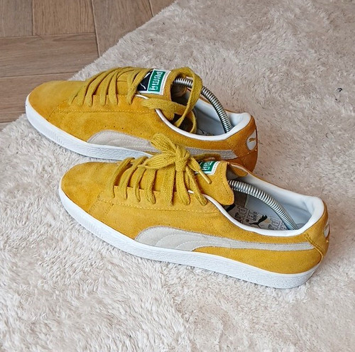 Vintage 30yr old - vintage, yellow