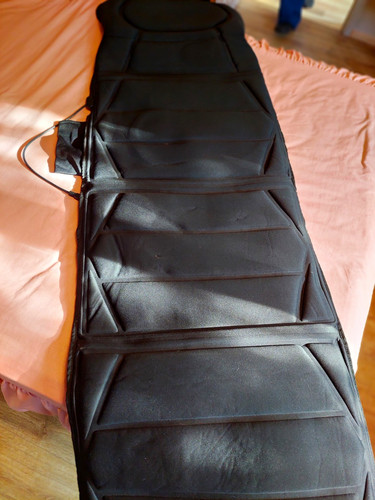 Black deep tissue massage gun - black,