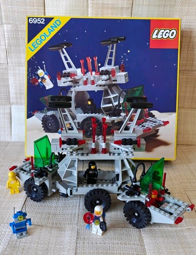 Lego space set 6952 with - space,