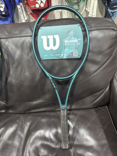 New wilson blade 100l - new,