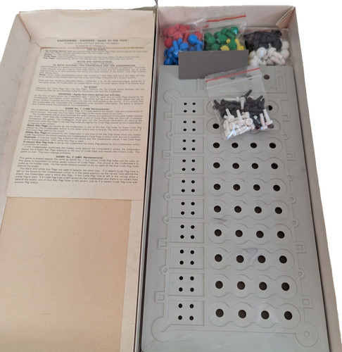 Mastermind board game 1972 - board,