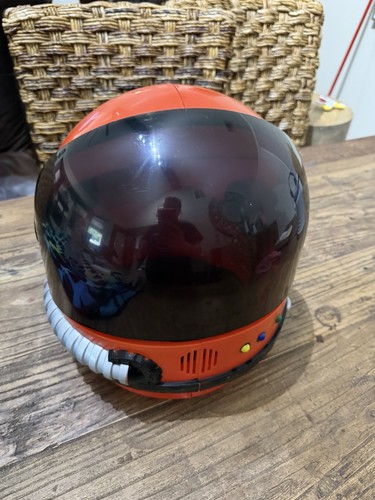 Nasa astronaut space helmet - nasa,