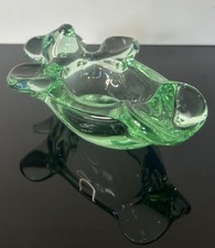 Art Vannes Glass Green Crystal
