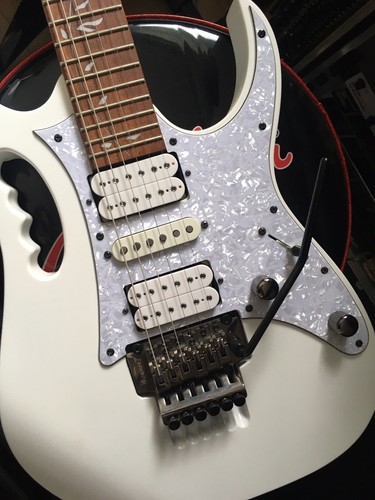 Ibanez jem steve vai guitar - jr,