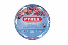 Pyrex Bake and Enjoy Glass