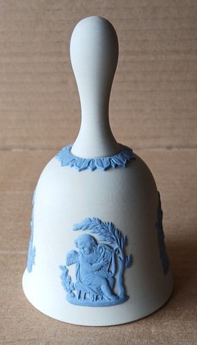 Wedgwood white blue - white,