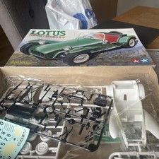 Tamiya Lotus Super Seven Series II 1/24 Scale Model Kit
