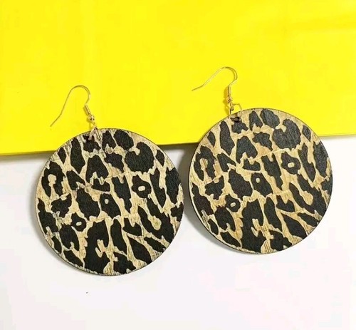 Leopard print earrings wooden - leopard,
