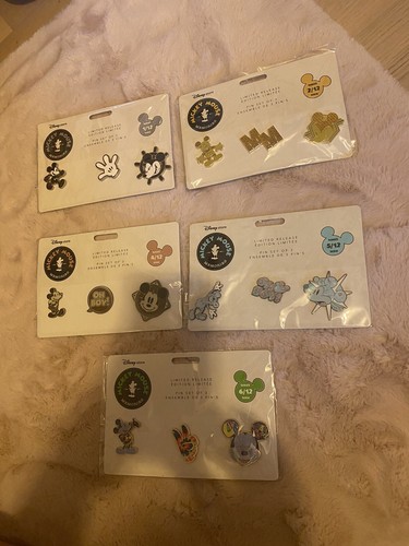 Mickey mouse disney pins - disney,