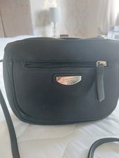 DENTS 1777 BLACK SOFT LEATHER