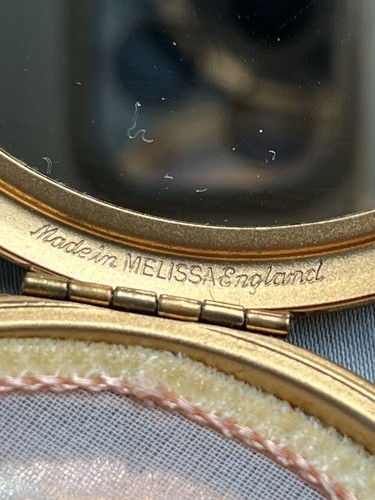 Vintage melissa england - vintage, powder