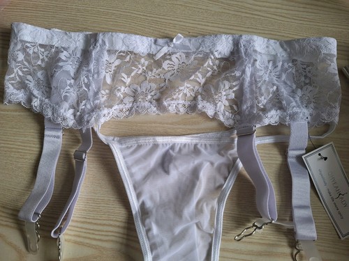 Ladies lingerie set thong and - set,
