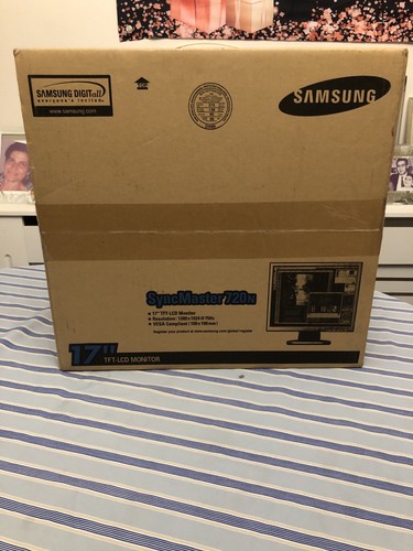 Samsung syncmaster 720n - samsung,