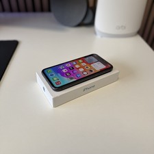 Apple iPhone 11 - 64gb –