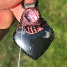 Hematite & Amethyst Pendant, 11 grams , CRYSTAL PENDANT.  Wicca, Chakras.