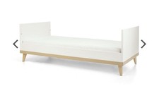 Mamma's and Pappas Cot Bed