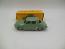 Dinky Toys 24E Renault