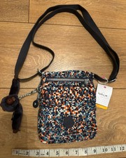 Kipling Eldorado Pixel Check