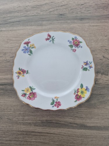Vale bone china - vale, side