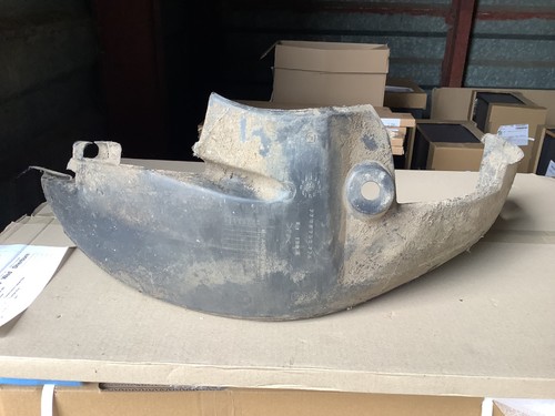 7700759776 right front wheel